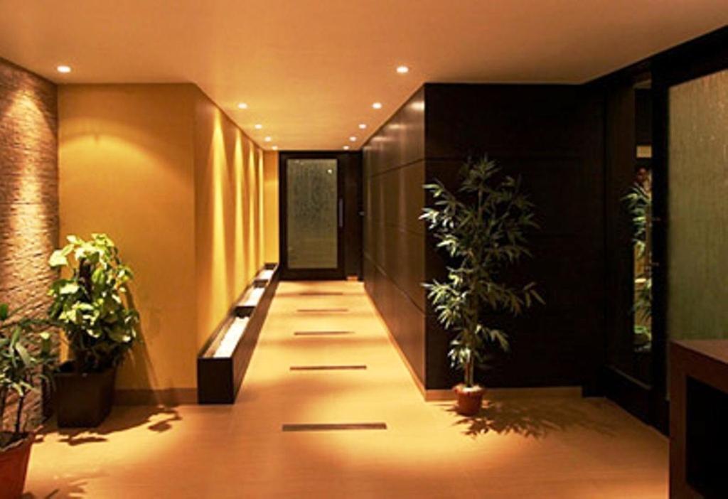 Brijwasi Royal Hotel Mathura Ngoại thất bức ảnh