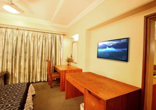 Brijwasi Royal Hotel Mathura Ngoại thất bức ảnh
